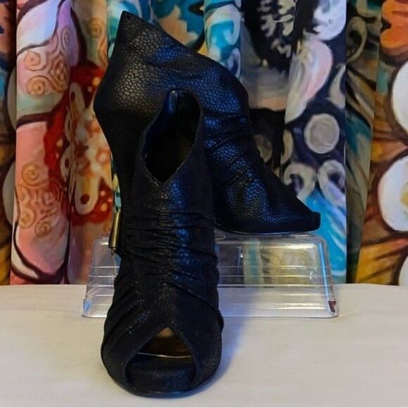 Pierre Dumas Botties​ - Picture 6 of 8